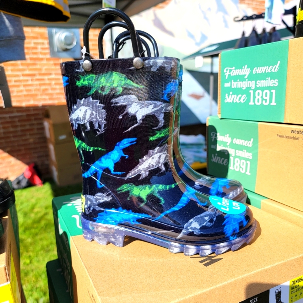 Light Up Western Chief Dino Rainboots